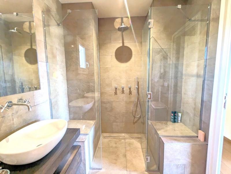 Villa - 185 m² - 5 pièces