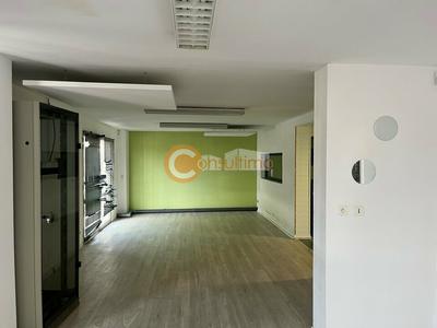 Local d'activité / Entrepôt - 450 m²