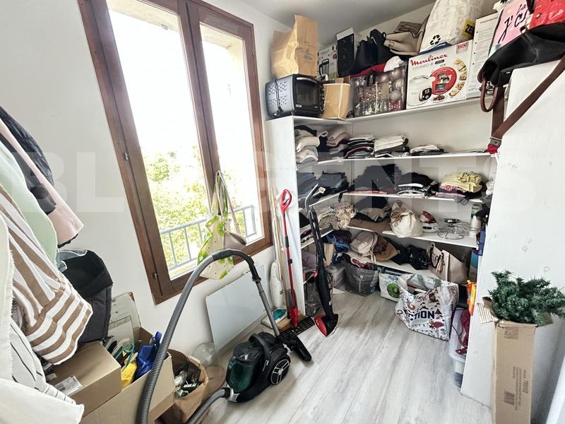 Appartement - 79 m² - 4 pièces