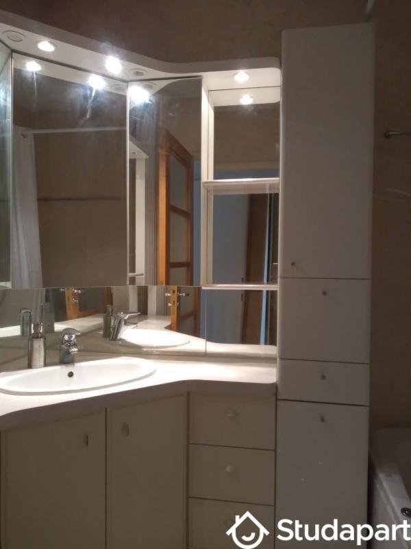 Chambre - 9 m² - 1 pièce