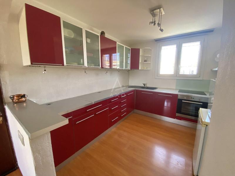 Appartement - 61 m² - 2 pièces