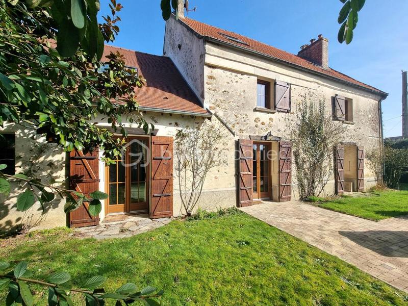 Maison en pierre - 280 m² - 7 pièces