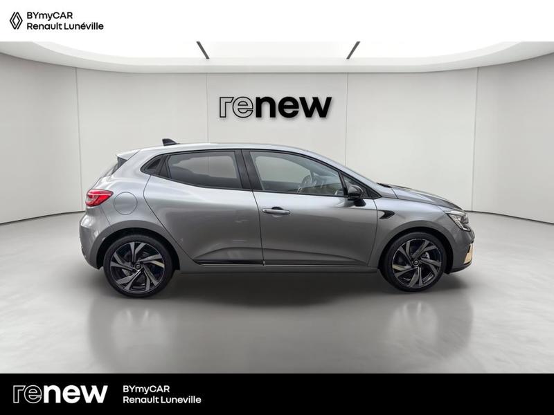 Renault Clio V E-Tech full hybrid 145 Engineered