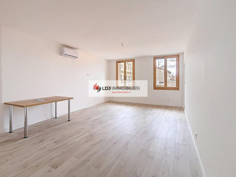 Appartement - 86 m² - 4 pièces