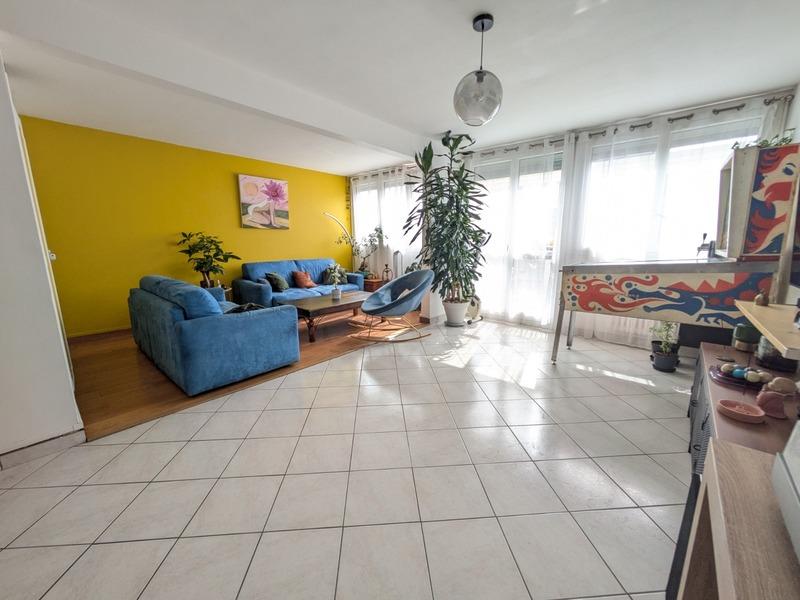 Appartement - 76 m² - 4 pièces