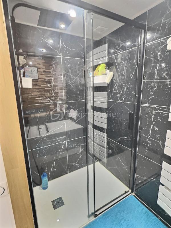 Duplex - 200 m² - 8 pièces