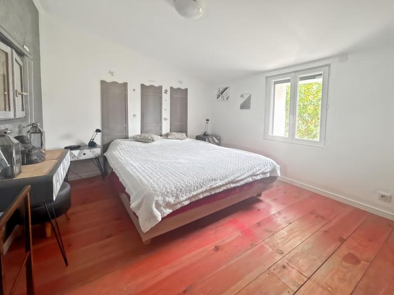 Maison - 192 m² - 6 pièces