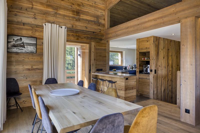 Châlet - 234 m² - 8 pièces