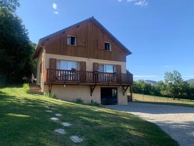 Maison - 86 m² - 5 pièces