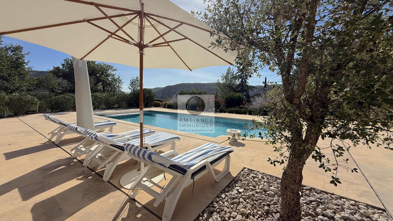 Maison - 172 m² - 6 pièces