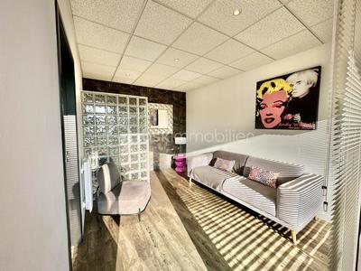 Local commercial - 50 m² - 2 pièces