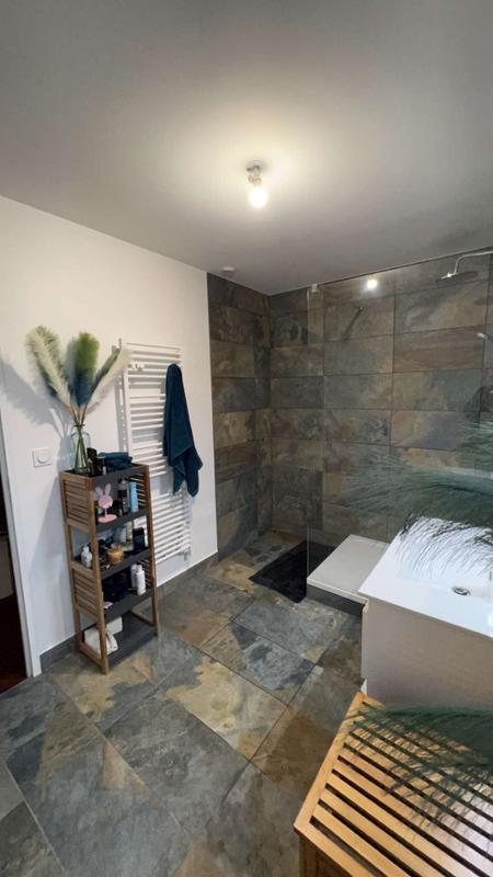 Maison - 162 m² - 8 pièces