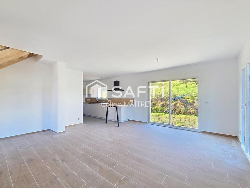 Maison - 98 m² - 5 pièces