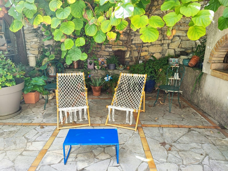 Propriété - 300 m² - 10 pièces