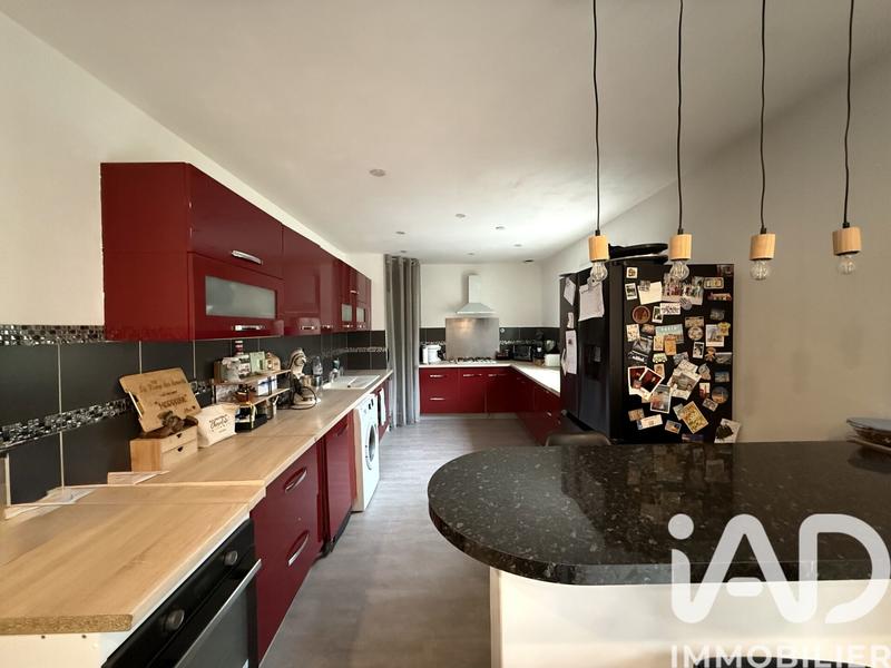 Maison - 107 m² - 6 pièces