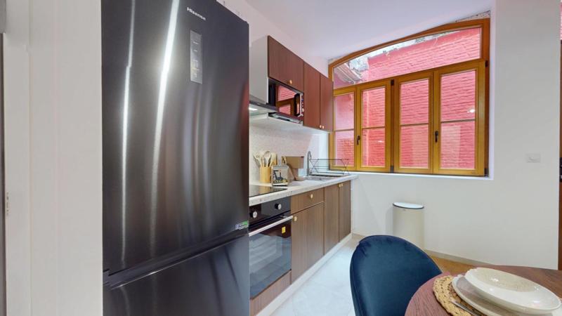 Appartement - 81 m² - 5 pièces