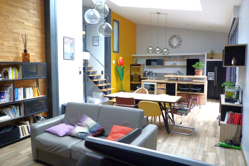 Maison - 170 m² - 10 pièces