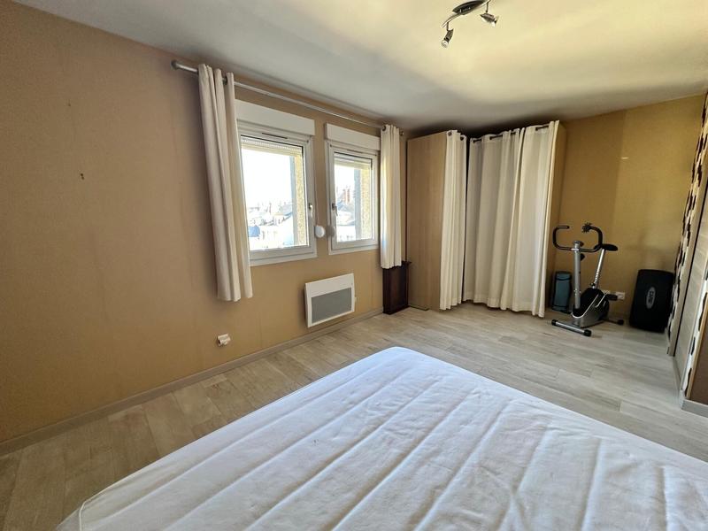 Duplex - 122 m² - 4 pièces