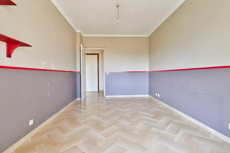 Appartement - 84 m² - 3 pièces