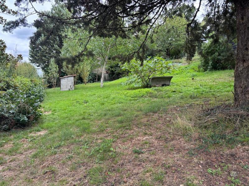 Terrain constructible - 672 m²
