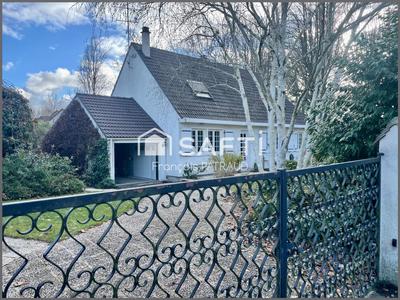 Maison - 147 m² - 6 pièces