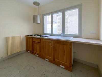 Maison - 101 m² - 3 pièces