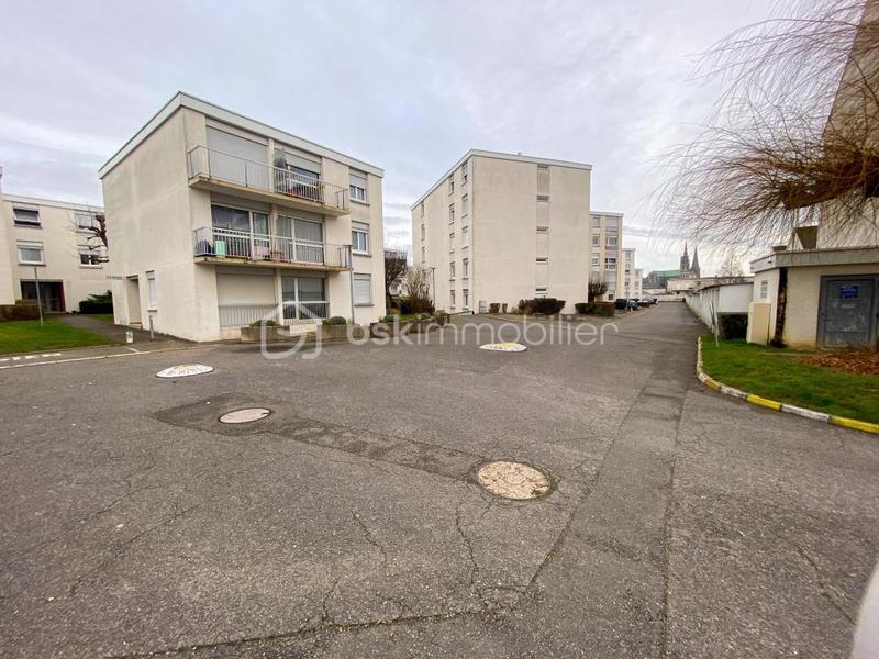 Parking / Garage - 10 m²