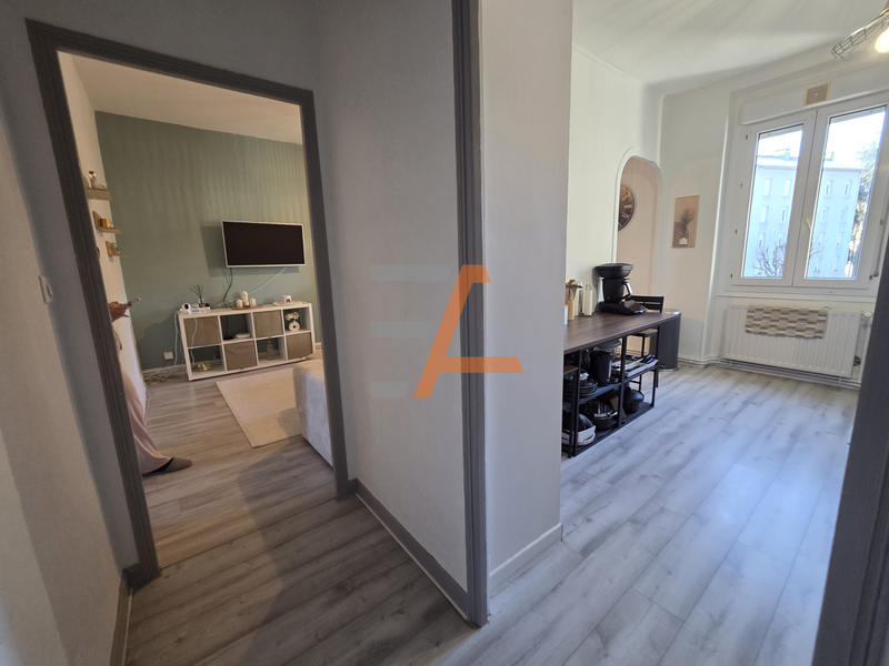 Appartement - 65 m² - 3 pièces