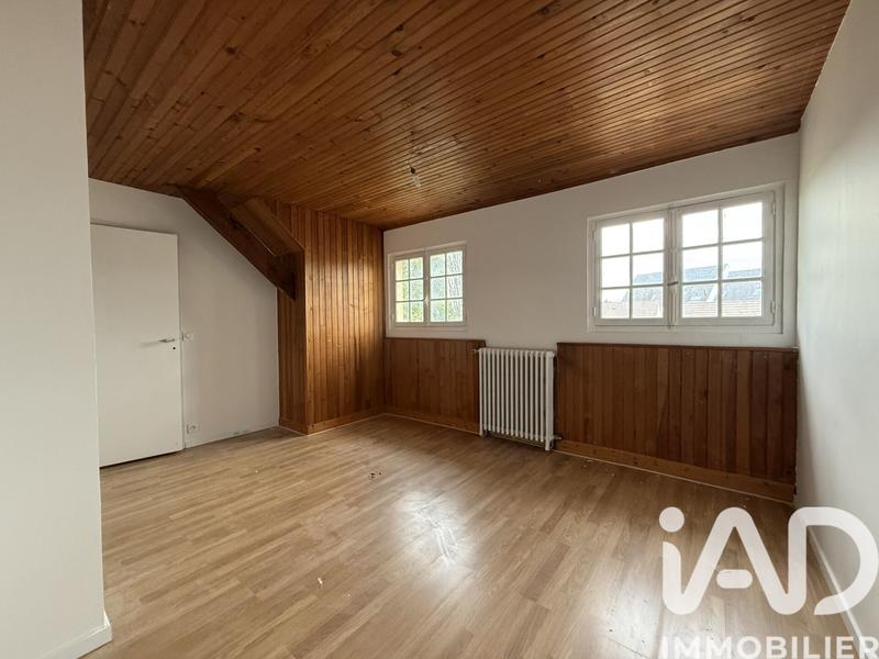 Maison - 263 m² - 8 pièces