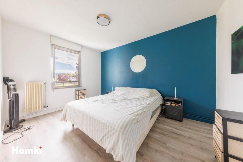 Appartement - 85 m² - 3 pièces