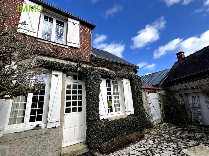 Villa - 236 m² - 12 pièces