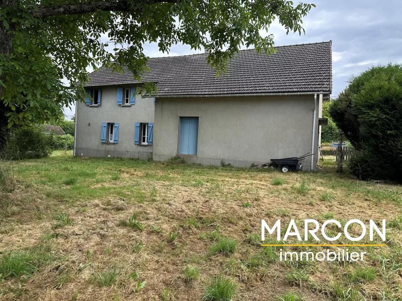 Maison de village - 91 m² - 8 pièces