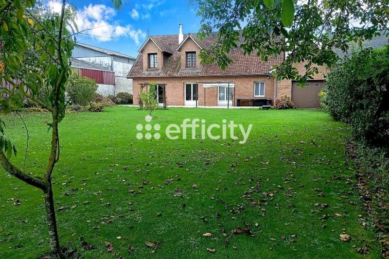 Maison - 122 m² - 8 pièces