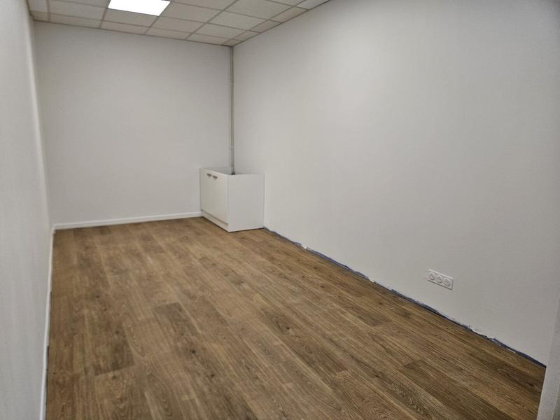 Bureau - 60 m² - 3 pièces