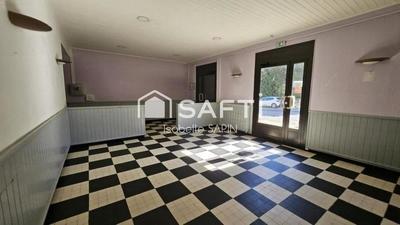 Local commercial - 565 m² - 10 pièces