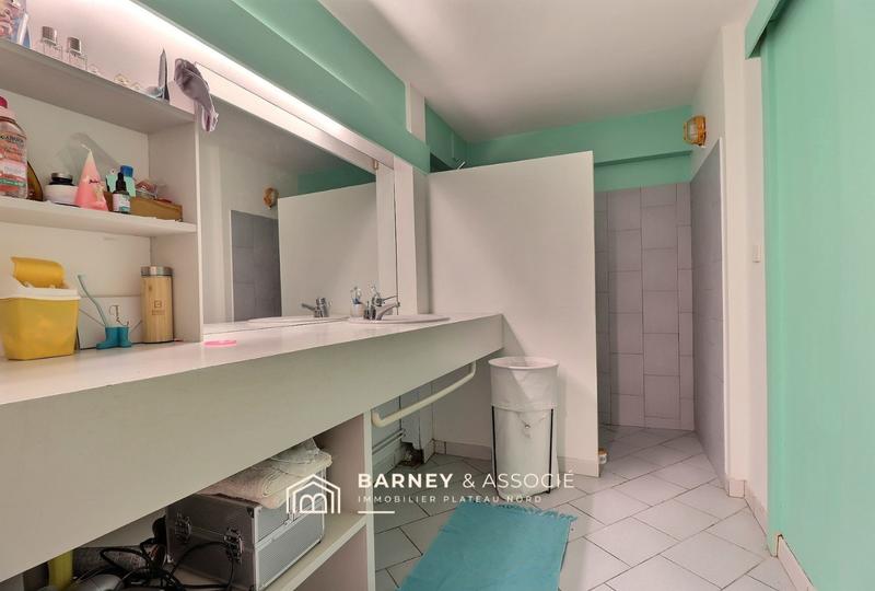 Maison contemporaine - 260 m² - 7 pièces