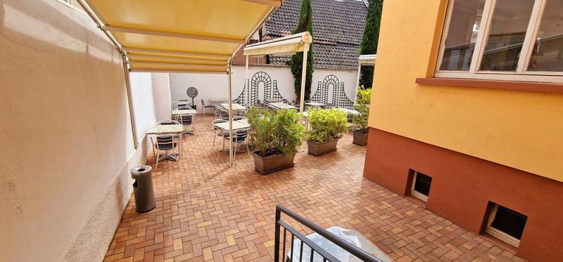 Fonds de commerce - Hôtellerie / Restauration - 226 m²