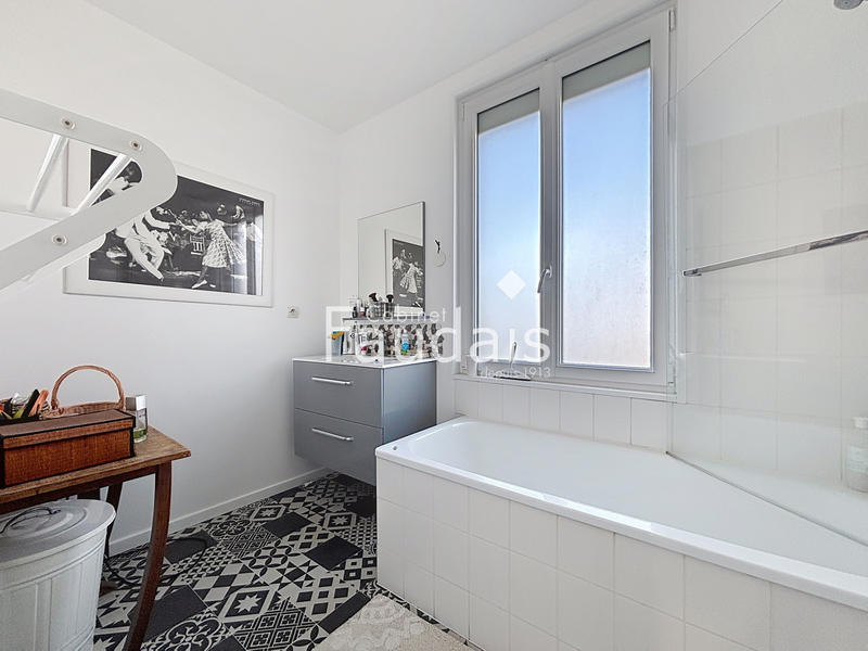 Maison - 76 m² - 3 pièces