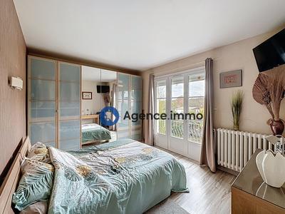 Maison - 92 m² - 4 pièces