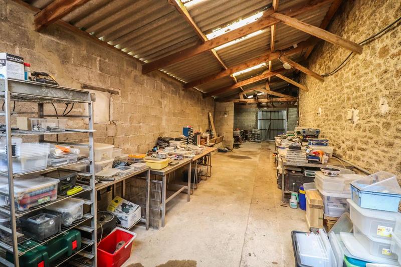 Maison - 226 m² - 7 pièces