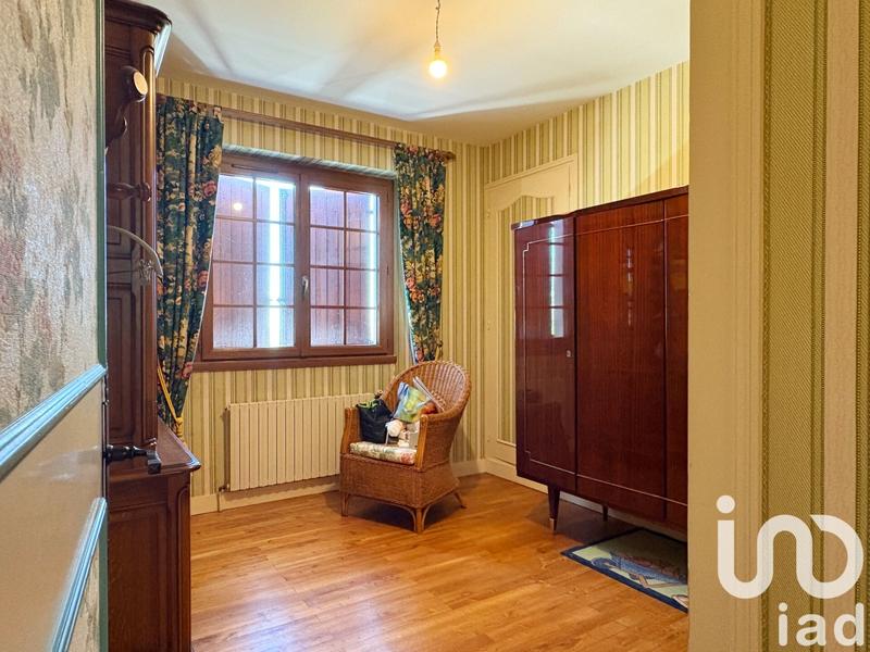 Maison - 162 m² - 8 pièces