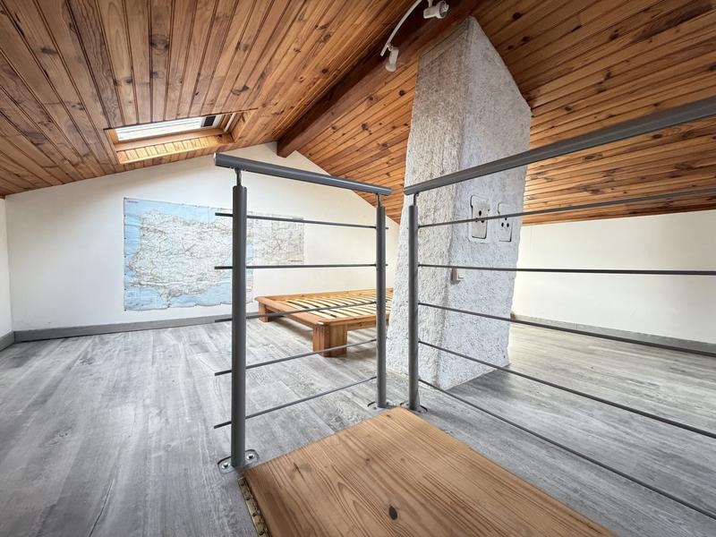 Maison - 85 m² - 4 pièces