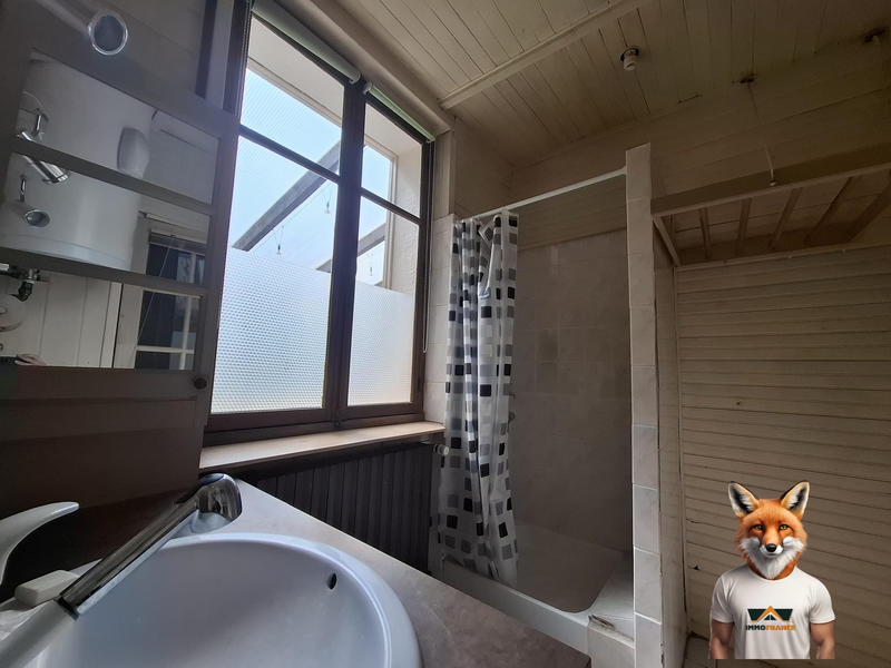 Maison - 171 m² - 8 pièces