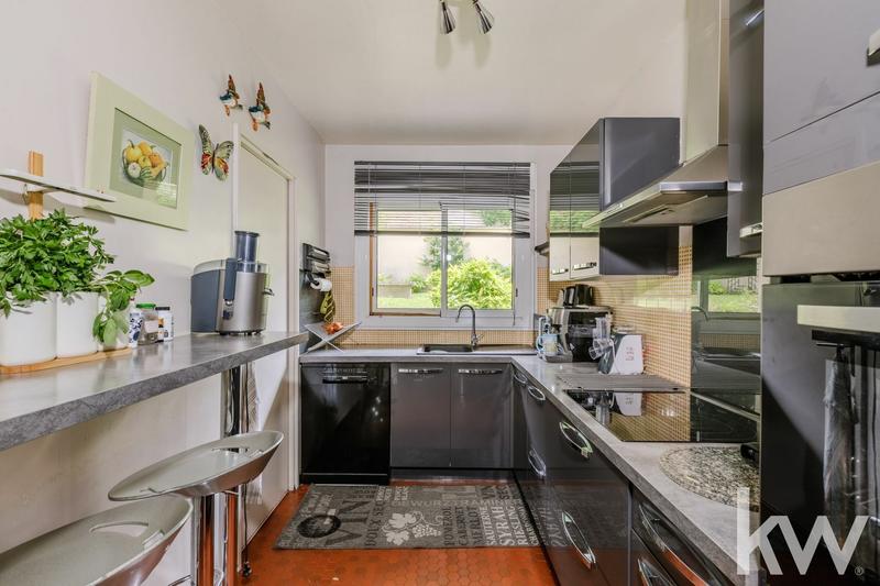 Appartement - 107 m² - 5 pièces