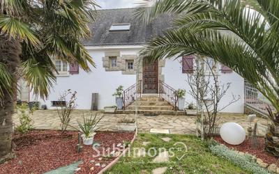 Maison traditionnelle - 150 m² - 7 pièces