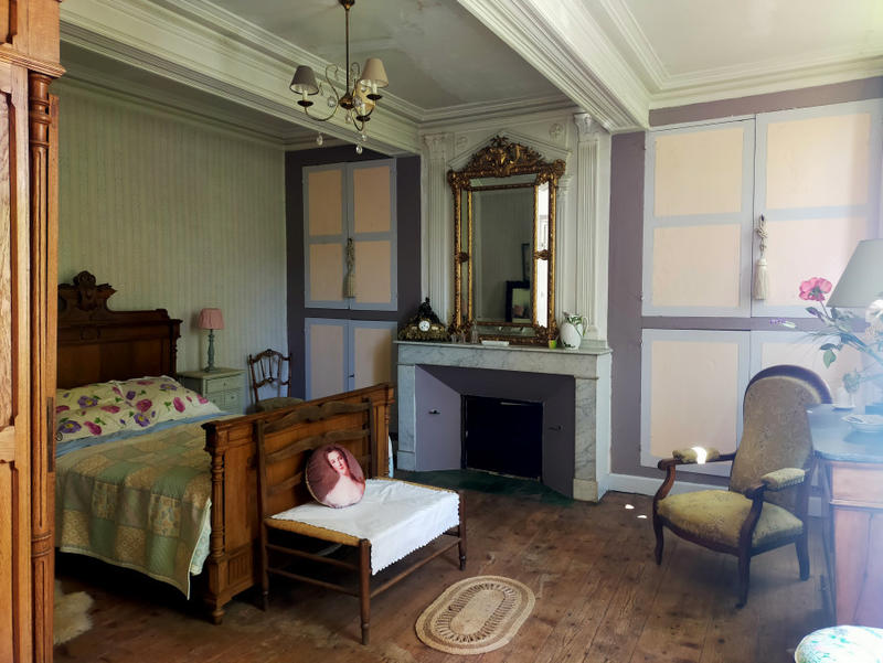 Maison - 210 m² - 9 pièces