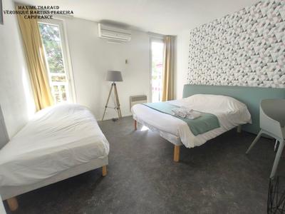 Fonds de commerce - 1 200 m²