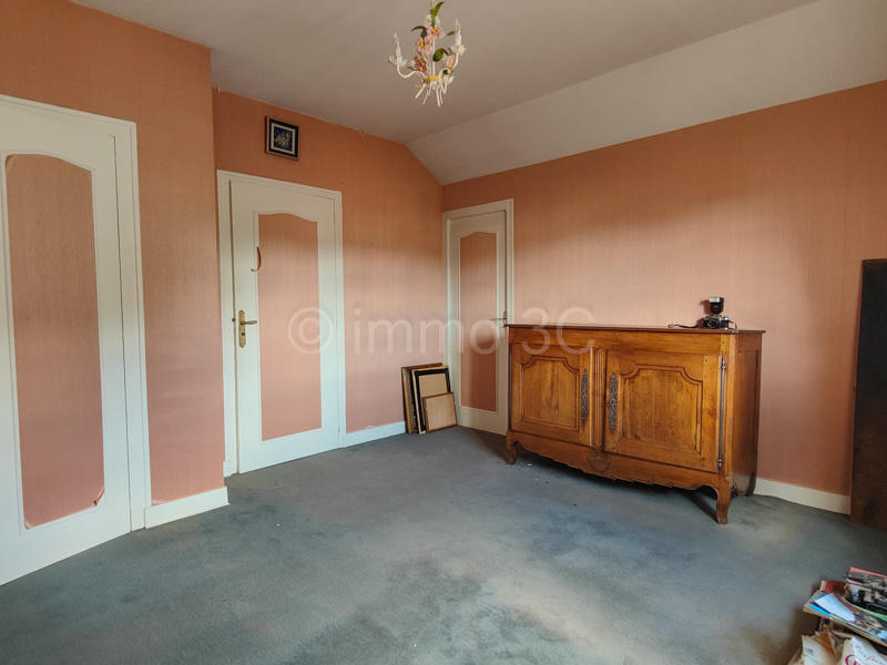 Maison de village - 203 m² - 9 pièces