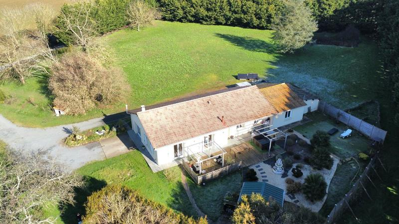 Maison - 142 m² - 6 pièces