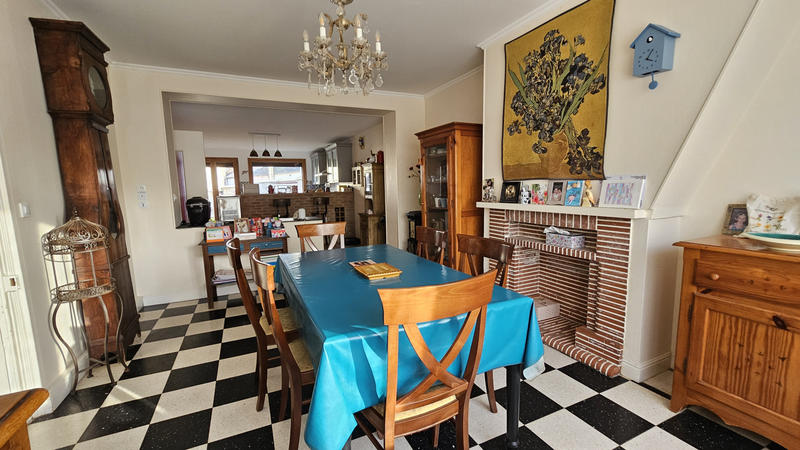 Maison - 160 m² - 7 pièces